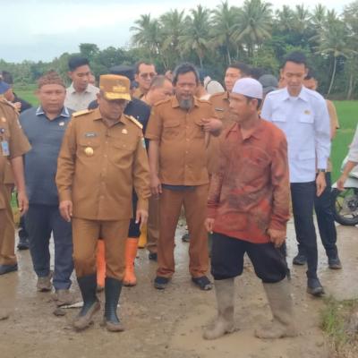 Gubernur Banten Tinjau Proyek Jalan Segitiga Emas, Dorong Ekonomi Selatan Melesat